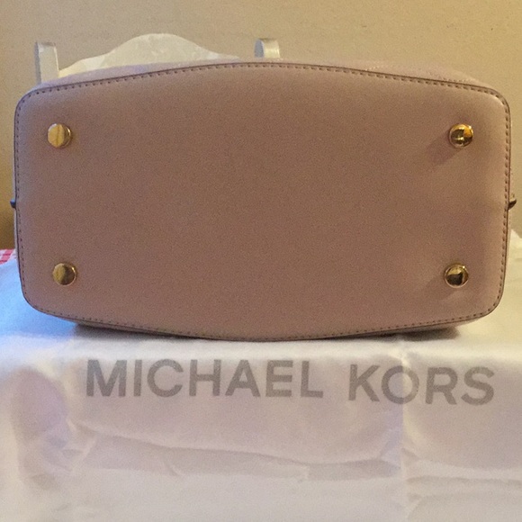 💥MICHAEL KORS ARIELLE SATCHEL💥 - Picture 7 of 8